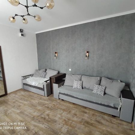 Однокімнатна Квартира-Студія Біля Парку Шевченка Ivano-Frankivsk Eksteriør bilde